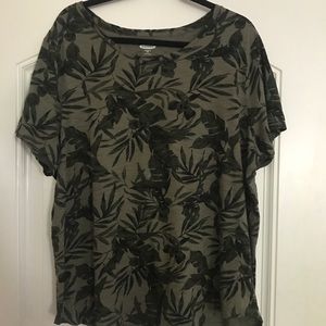 Old Navy Tee